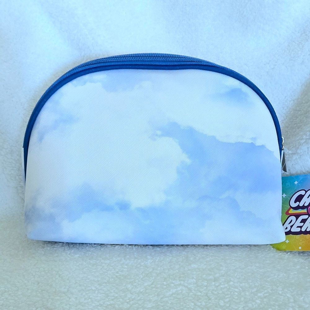 Care Bears🐻 Cosmetic💄 Bag👝/Catch-all Pouch - NWT - Picture 2 of 14